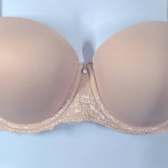 Torrid Nude Microfiber Lightly Lined Multi-Way Convertible Strapless Bra 40D - Picture 7 of 12